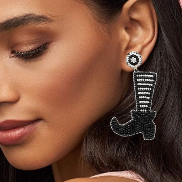 BOGO DEAL BESTSELLER HALLOWEEN EARRING STYLES - SEED BEADED - NEW SET OF 2 PAIRS - Picture 4 of 7